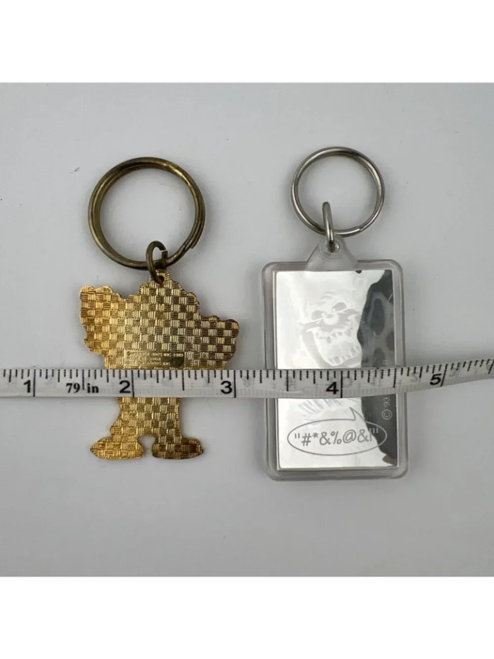 2 Vtg Taz Tazmanian Devil Looney Tunes Warner Brothers  Keychains 1989 and 1993